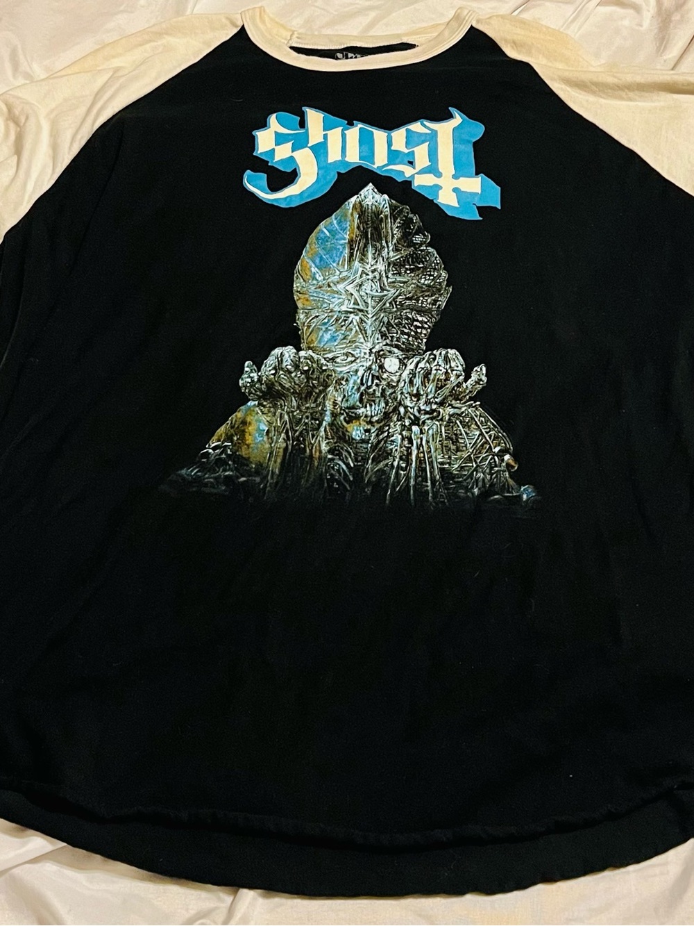 Ghost Ost Band Black and Cream Raglan Graphic Shirt Men’s XXL